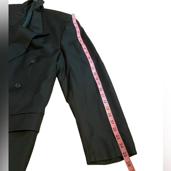 Hugo Boss Saks Fifth Avenue Black Fine Wool Blazer Mens Size ? Have measured - Picture 5 of 12